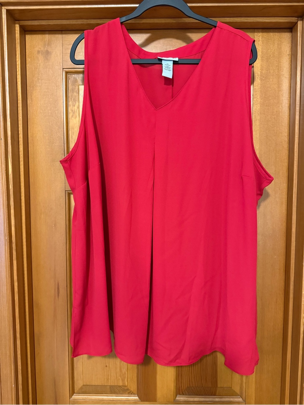 Catherines Red V-Neck Sleeveless Top Size 3X